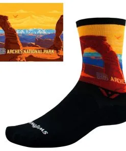 Women's Bicycle Apparel Swiftwick Vision Six Impression National Parks Socks